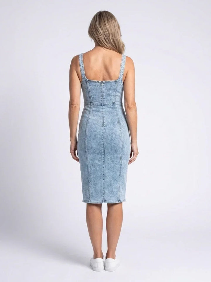Calista | Sleeveless Zip Front Seamed Denim Knee Length Dress