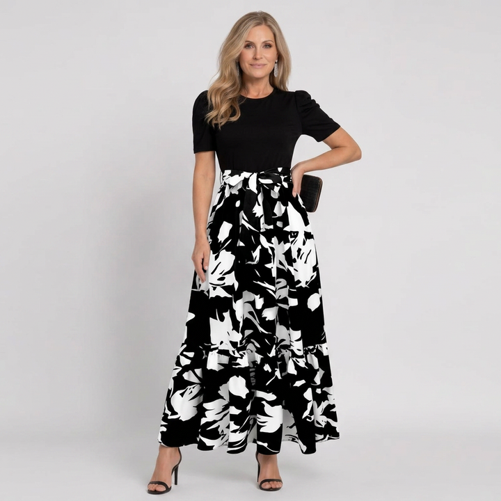 Klasen | Short-Sleeve Floral Print A-Line Maxi Dress