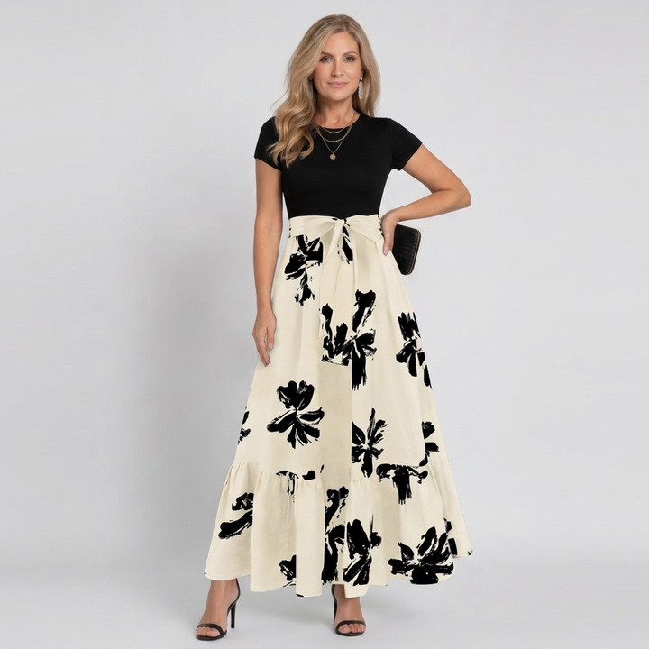 Klasen | Short-Sleeve Floral Print A-Line Maxi Dress