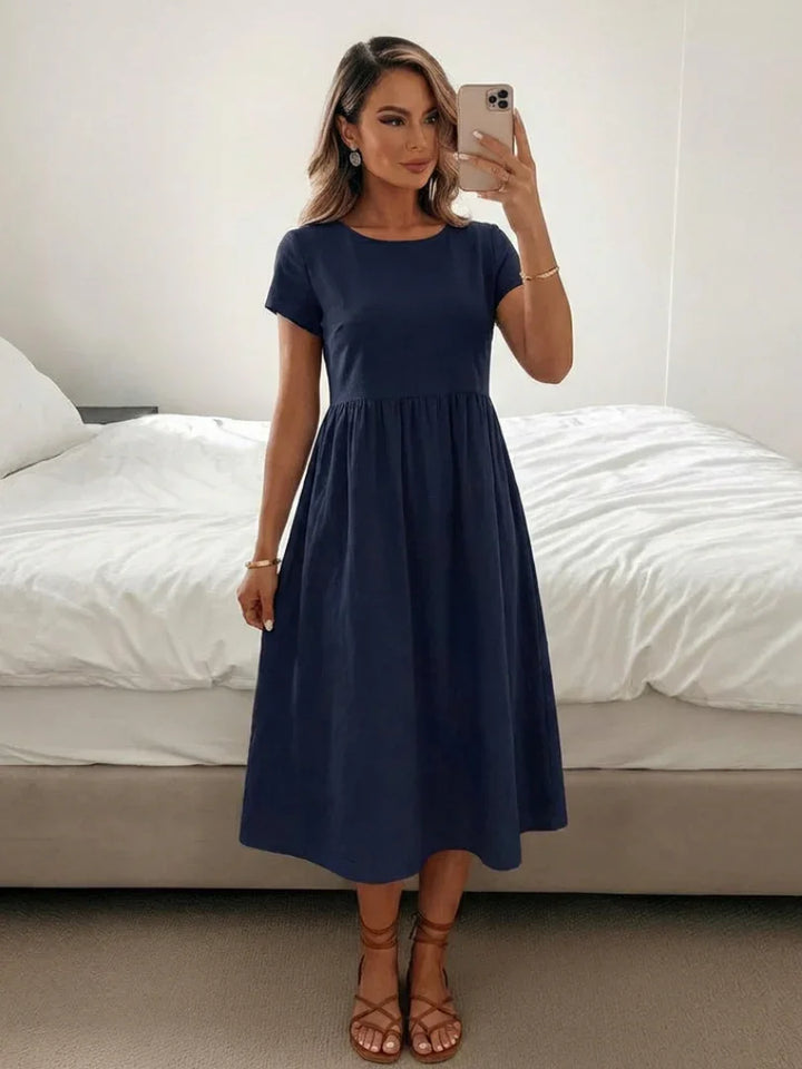 Lillian | Short Sleeve Knee Length Pocket Dress